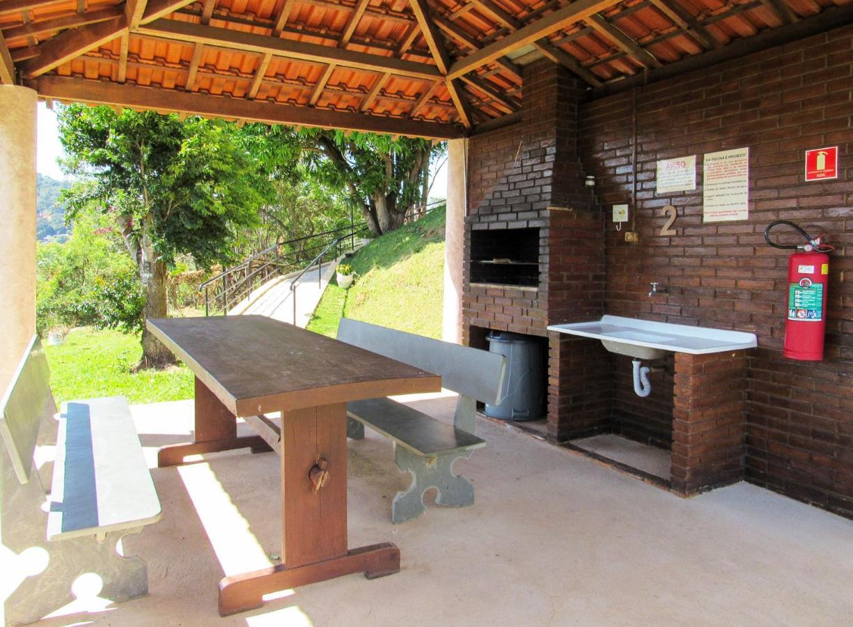 Apto C Lazer E Linda Vista Verde Aguas De Lindoia Ngoại thất bức ảnh